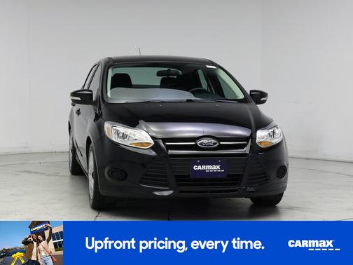 Black 2014 Ford Focus SE
