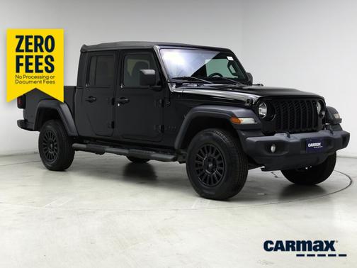 Black 2020 Jeep Gladiator Sport