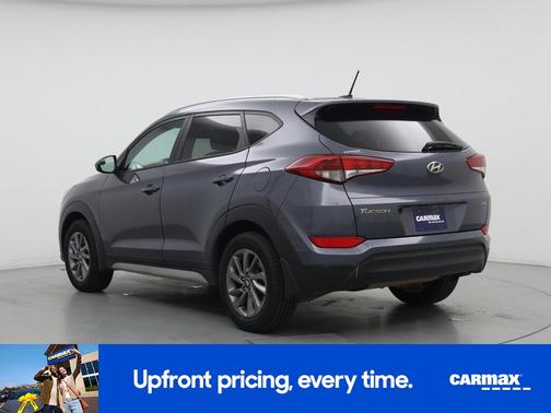 Gray 2017 Hyundai TUCSON SE