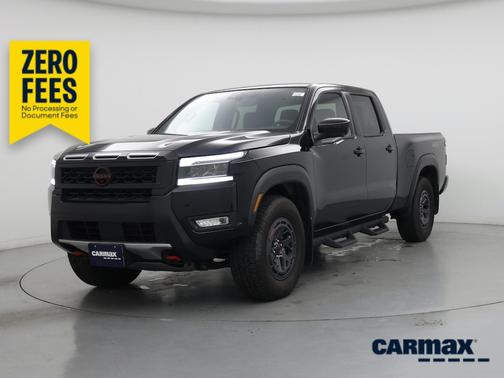 Black 2025 Nissan Frontier PRO-4X