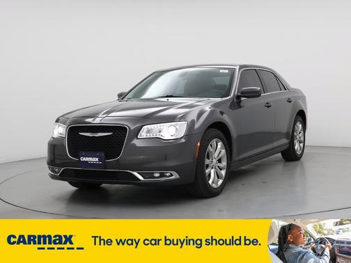 2018 Chrysler 300 Touring L