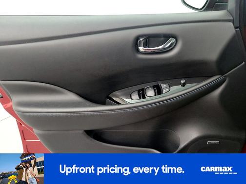 Red 2019 Nissan Leaf SL