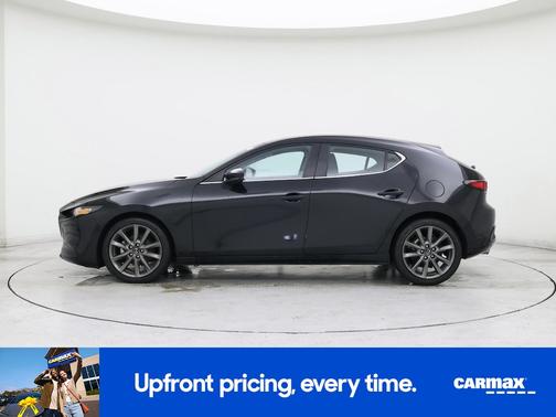 Black 2022 Mazda Mazda3 Select