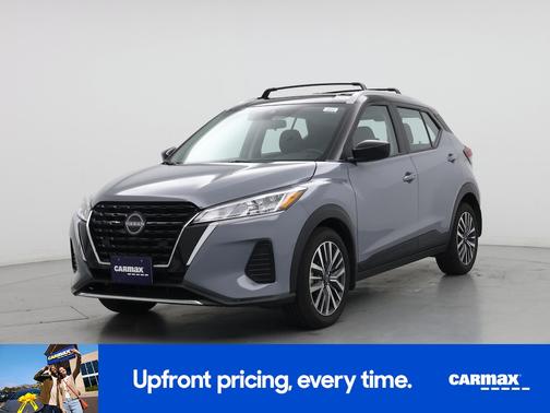 Gray 2023 Nissan Kicks SV