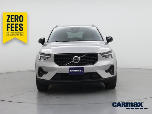 Silver 2023 Volvo XC40 B4 Ultimate Dark Theme