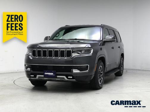 Gray 2022 Jeep Wagoneer Series II