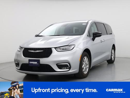 Silver 2024 Chrysler Pacifica Touring L