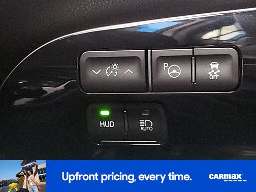 2021 Toyota Prius XLE