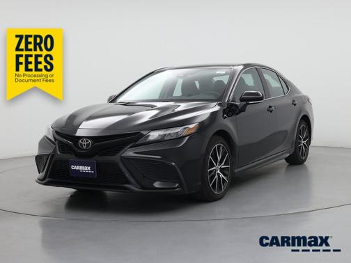 Black 2023 Toyota Camry SE