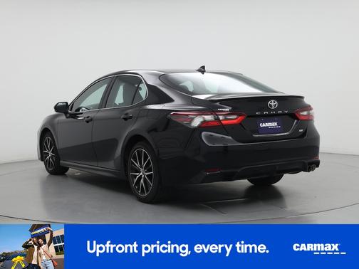 Black 2023 Toyota Camry SE