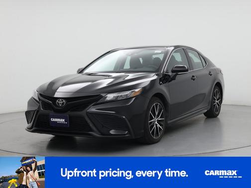 Black 2023 Toyota Camry SE