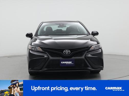 Black 2023 Toyota Camry SE