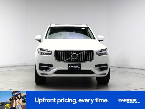 2020 Volvo XC90 T6 Momentum