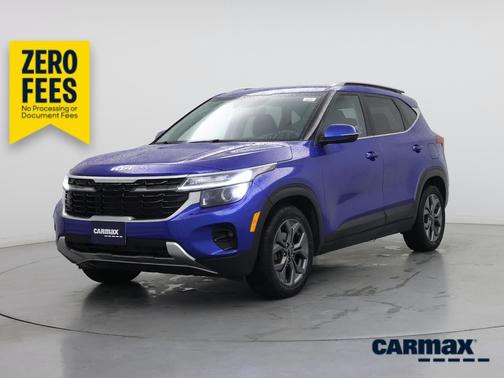 Blue 2024 Kia Seltos S