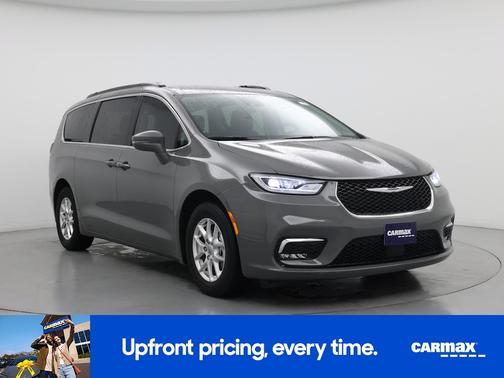 Gray 2022 Chrysler Pacifica Touring L
