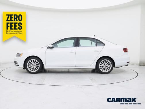 White 2016 Volkswagen Jetta SEL