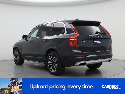 2021 Volvo XC90 T5 Momentum