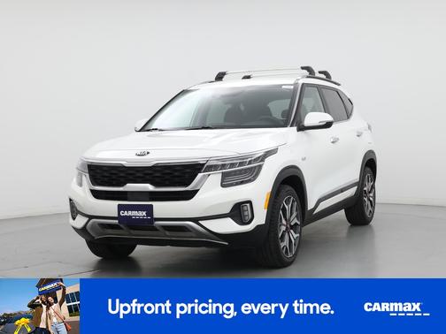 White 2021 Kia Seltos SX