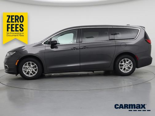 Gray 2023 Chrysler Pacifica Touring L