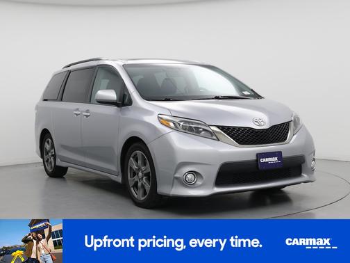 2017 Toyota Sienna SE