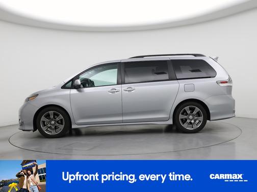 2017 Toyota Sienna SE