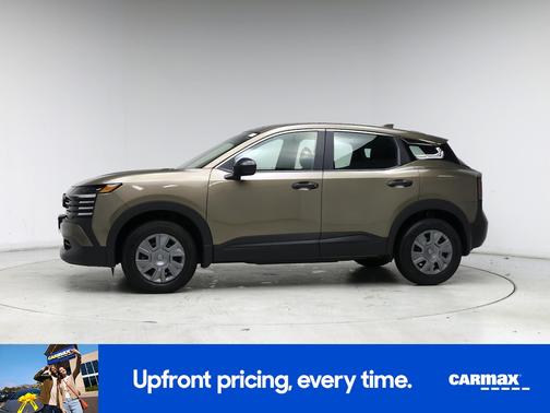 Brown 2025 Nissan Kicks S