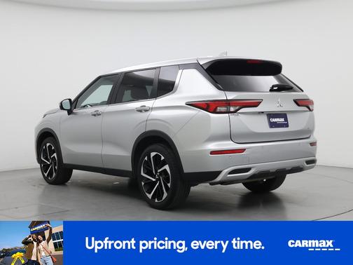 2022 Mitsubishi Outlander SE