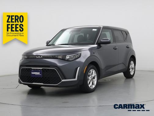 Gray 2023 Kia Soul LX