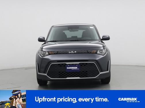 Gray 2023 Kia Soul LX