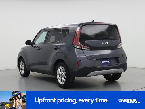 Gray 2023 Kia Soul LX