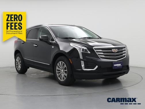 Black 2017 Cadillac XT5 Luxury