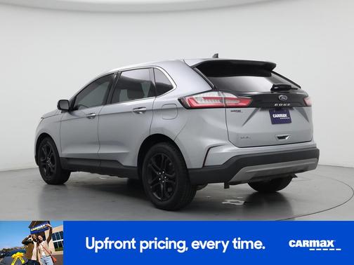 Silver 2022 Ford Edge SEL