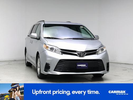 Silver 2019 Toyota Sienna LE