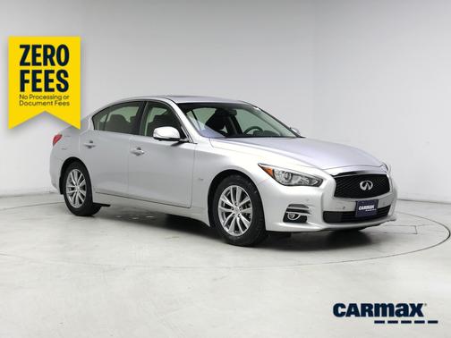Silver 2016 INFINITI Q50 Premium