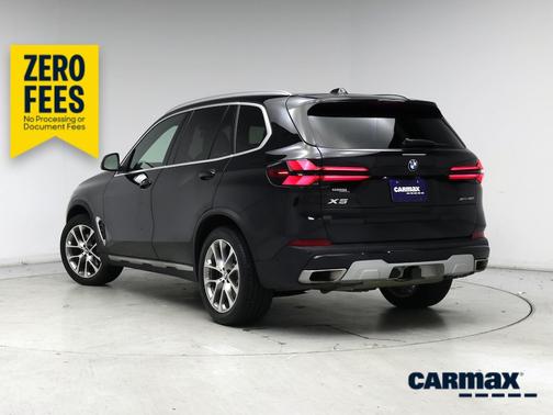 Black 2025 BMW X5 xDrive40i