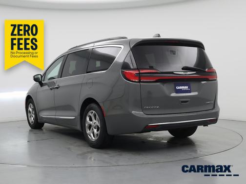 Gray 2023 Chrysler Pacifica Limited