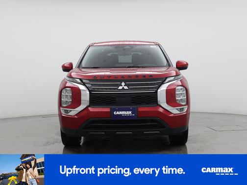 2023 Mitsubishi Outlander SE