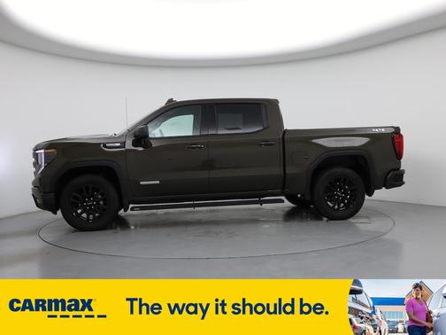 2024 GMC Sierra 1500 Elevation