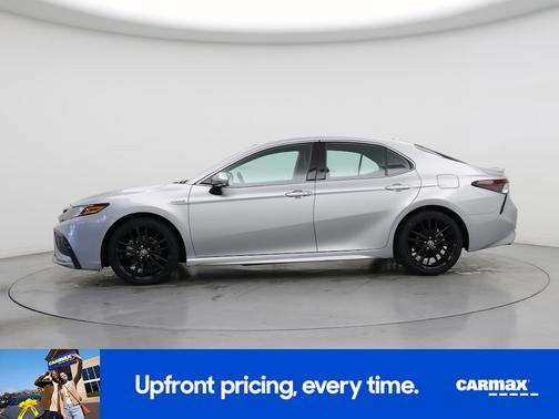 2021 Toyota Camry Hybrid XSE