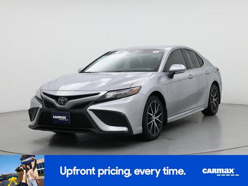 Silver 2022 Toyota Camry SE