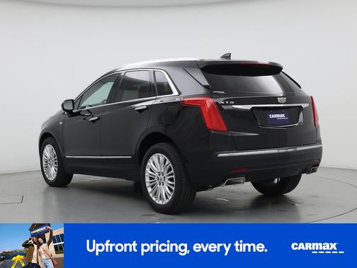Black 2017 Cadillac XT5 Luxury