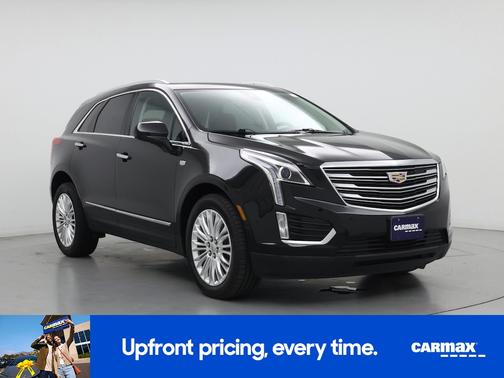 Black 2017 Cadillac XT5 Luxury