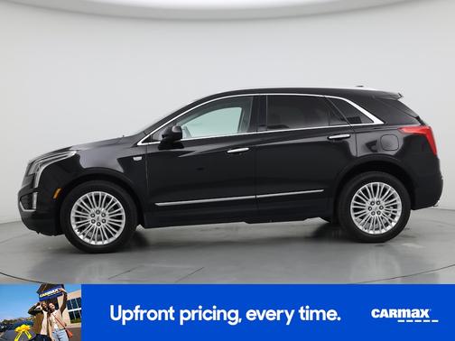 Black 2017 Cadillac XT5 Luxury