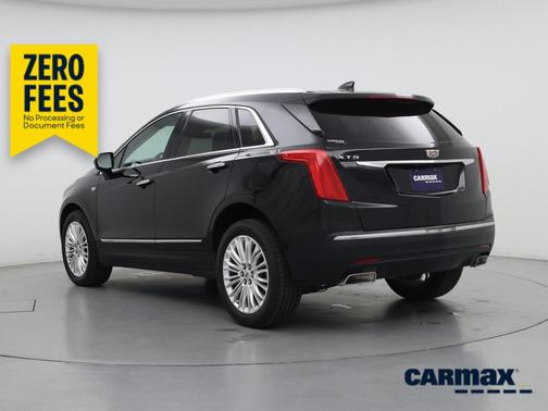 Black 2017 Cadillac XT5 Luxury