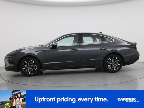 Gray 2025 Hyundai SONATA SEL