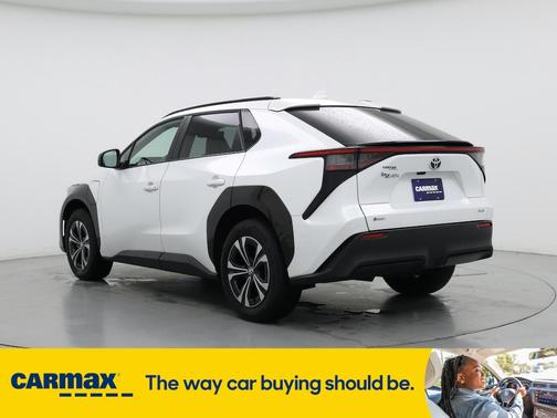 2024 Toyota bZ4X XLE