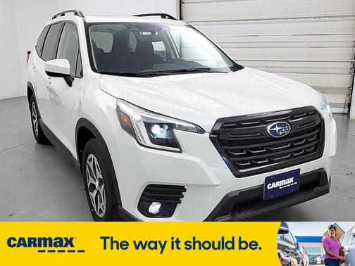 2024 Subaru Forester Premium