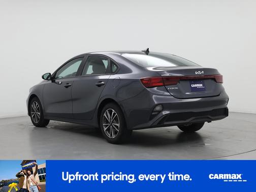 Gray 2024 Kia Forte LXS