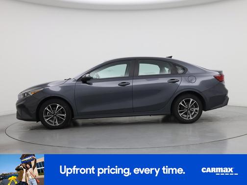 Gray 2024 Kia Forte LXS