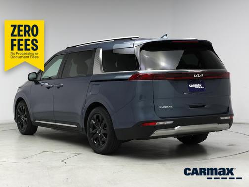 Blue 2024 Kia Carnival SX